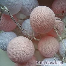 Biel i jasny róż...magiczne połączenie Cotton Ball String Lights