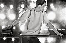 Alexander Wang kampania reklamowa jesień zima 2013 2014 Magłosia Bela w reklamie Alexander Wang
Kobiecość okiem marki. Najciekawsze kampanie reklamowe.