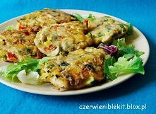 Placuszki z kurczakiem i warzywami