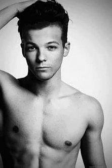 mrrrrrrrrr louis <3