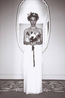 suknia od Sarah Seven, piękna stylizacja vintage