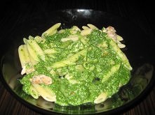 Makaron ze szpinakiem z kurczakiem i serem feta