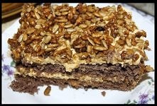 Placek ze słonecznikiem
Składniki:

    6 szt jaja
    1 szklanka cukier
    ...