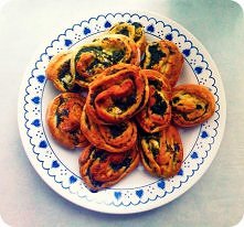 Ślimaczki ze szpinakiem i fetą.