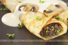 Placki z mięsnym farszem