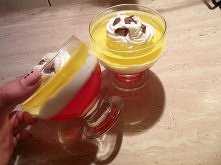 Deser galaretkowy :)

więcej na : xsysia25.pinger.pl