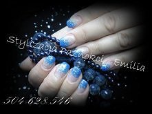 Paznokcie przedłużane żelem...