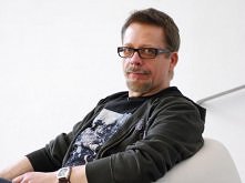 Z Tomaszem Raczkiem rozmawiamy o początkach Playboya. [kliknij w zdjęcie, aby przejść do artykułu]