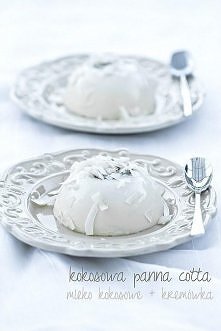 KOKOSOWA PANNA COTTA

Składniki na 6 porcji (150 ml każda):
500 ml śmietany kremówki 36%
400 ml mleka kokosowego (1 puszka)
75 g drobnego cukru z prawdziwą wanilią
1 łyżka i 2 ł...