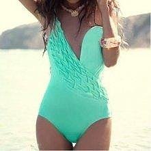 ładny strój i figura <3