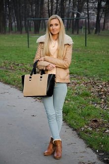 zapraszam na mojego bloga ;0

kliknij w zdjęcie :)