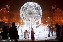 fontanna z kulą w Tychach