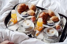 śniadanie do łóżka :)