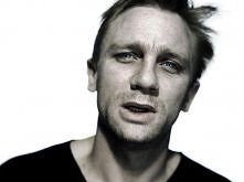 Daniel Craig