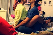 jeeeja <3
"ty, ja, łóżko, dobrze teraz"
~Kotek