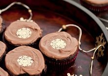 Babeczki czekoladowo – korzenne z powidłami i cynamonem