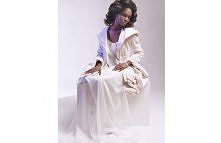 Projektant: Paulina Adamczyk
Fotografia: Kama Nienałtowska 
Modelki: Mossi Marssha [Fashion Color]; Magdalena Robak [UNITEDforMODELS]
Makijaż: Paulina Adamczyk; Julia Dębska
Fry...