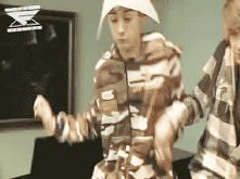 pierszy raz to widze a tle ...