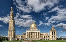 Bazylika w Licheniu.