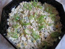 sałatka z łososiem