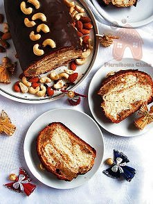 Pyszne drożdżowe z masą orzechową