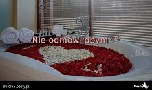 <3 :*
