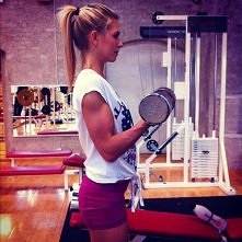 DO LATA CORAZ BLIZEJ ! :)