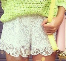 neonowy sweter