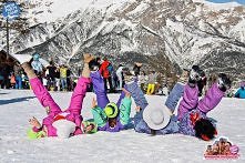 FERIE Z PARTY CAMPEM ? Niezapomniana zabawa , w tym roku zapowiada się na prawdę moc atrakcji . Jedzie z Nami Donatan i Cleo !! Z Kodem : AWF-G5 , masz 60zł rabatu !