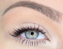 makijaż na zimową porę. chł...