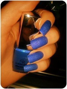 Piaskowe paznokcie.
Golden Rose HOLIDAY nr 61