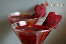 be-stay-fit.blogspot.com
Wygląda jak pyszny drink! A to  buraczany koktajl. Na blogu - zalety buraka oraz odp na pyt - co z nim zrobić!