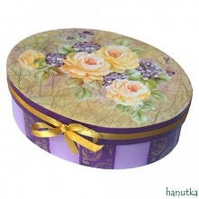różane pudełko na biżuteryj...