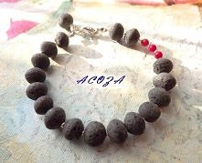bransoletka z lawą wulkaniczną i koralem