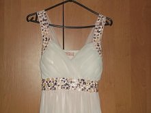 Góra sukienki z błyszczącymi kamykami ;)