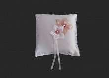 poduszka poduszeczka na obr...