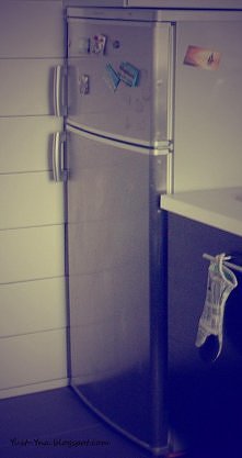 Sposób na łatwe i tanie odnowienie starej lodówki.  Opis po kliknięciu zdjęcie.