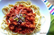 Taste Eat DIETETYCZNIE: Szybkie pomidorowe ragu z makaronem. Pycha!:)