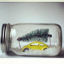 Weź słoik ,mały samochodzik...