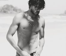 GIF>