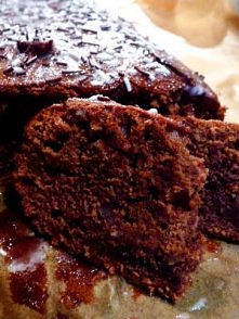 Piernik na śmietanie z orze...