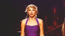 Tayloor. <3