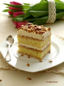 Delikatna "Szarlotka królewska"
Przepis po kliknięciu na zdjęcie :)