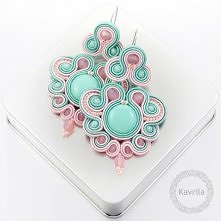 Kolczyki wykonane techniką ...