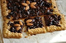 Mazurek ze śliwkami, czekol...