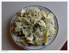 Kokardki w sosie śmietanowym z goszkiem