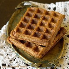 Składniki na 8 – 10 gofrów:...