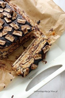 Obłędny snickers

Forma 20x...