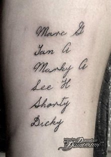 Normally I don't take much photos of sentences, but I like this one very much.
The names of freinds on forearm looking like written with pen.
(November 2013)