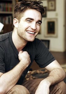 Robert ;3